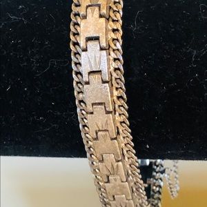 Vintage Gold Tone Etched Flat Chain Bracelet
